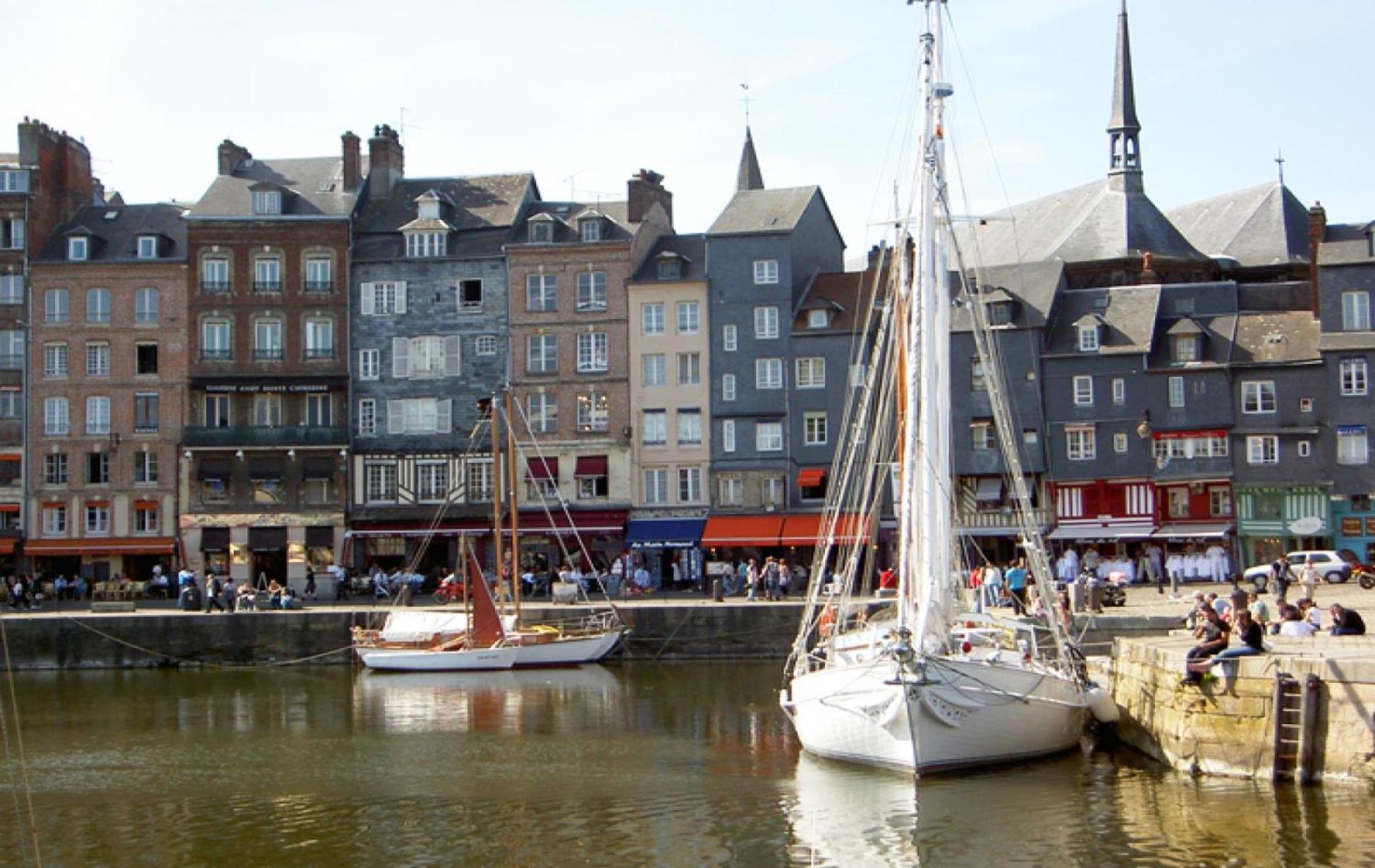 Appartement Cosy 5 Mins Honfleur Piscine Terrasse Équemauville Exterior foto