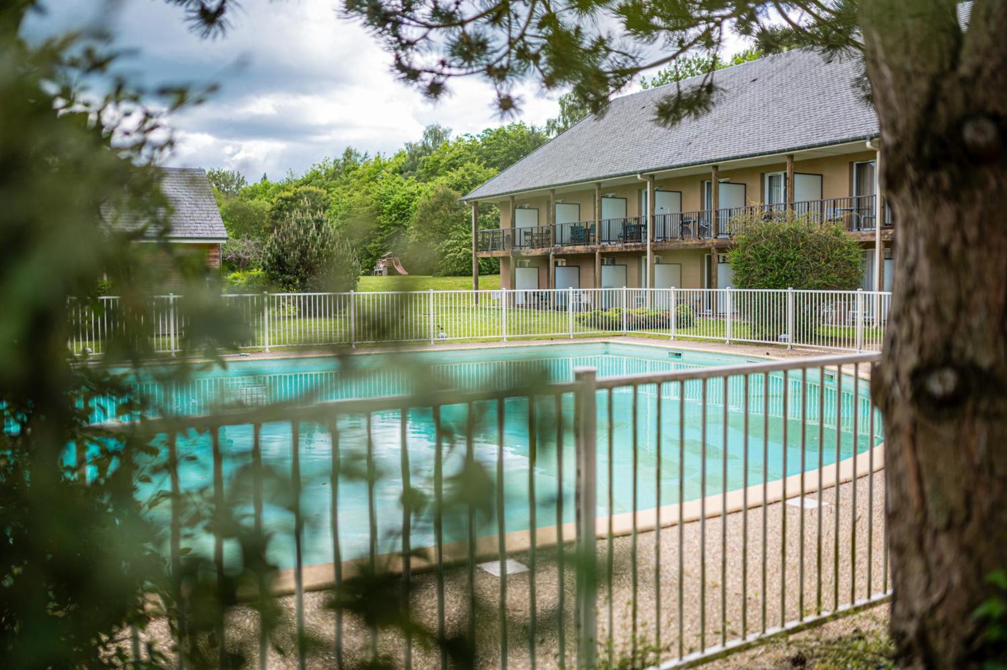 Appartement Cosy 5 Mins Honfleur Piscine Terrasse Équemauville Exterior foto