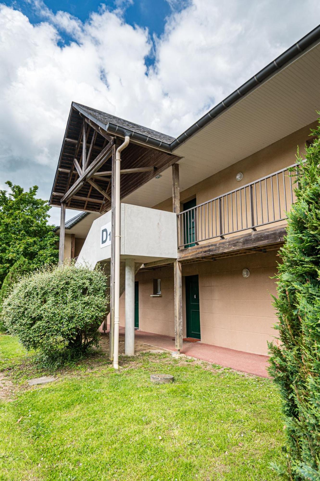Appartement Cosy 5 Mins Honfleur Piscine Terrasse Équemauville Exterior foto